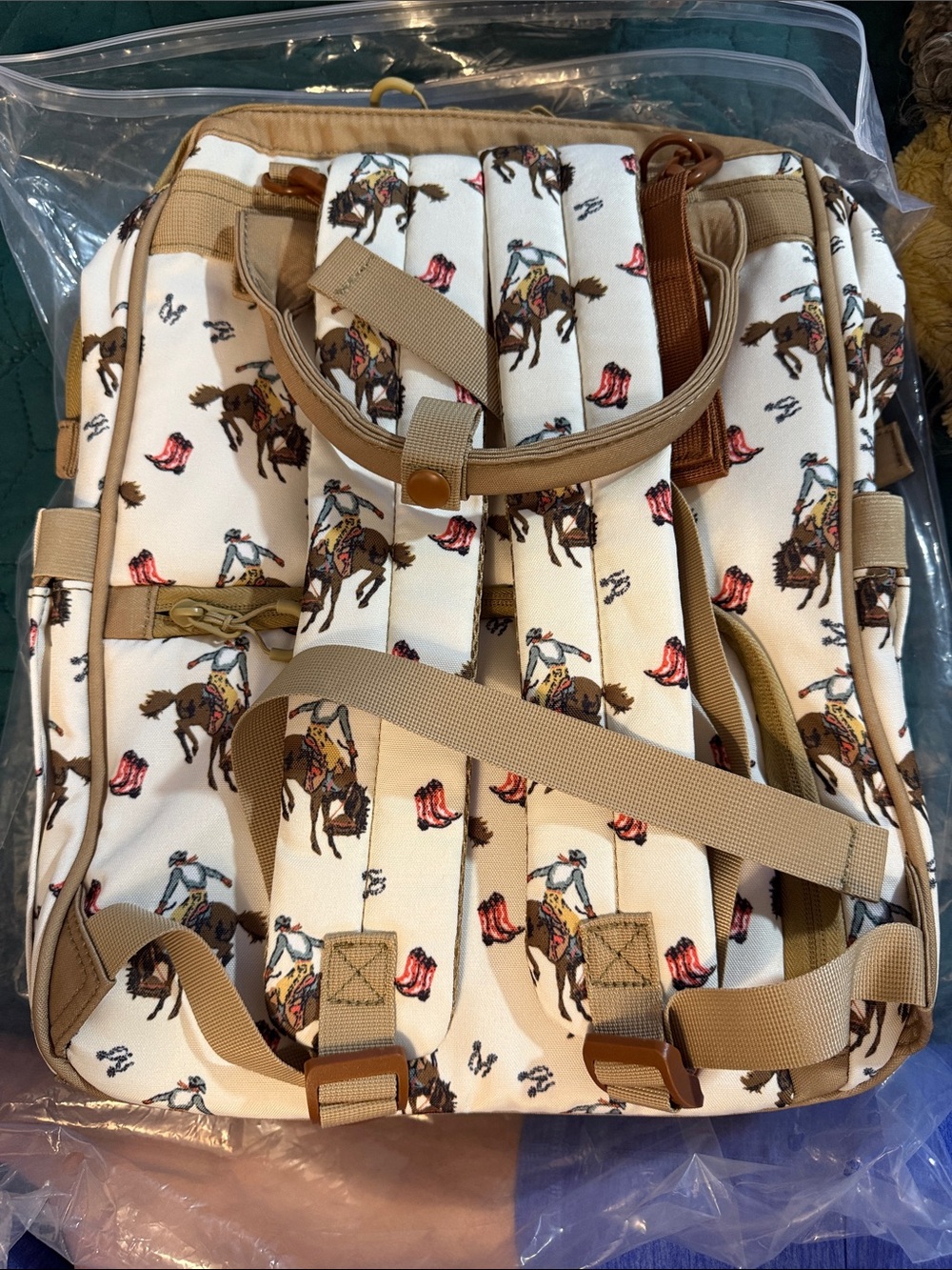 Wrangler Cream Rodeo Print Backpack with Tan Trim - Picture 2 of 4